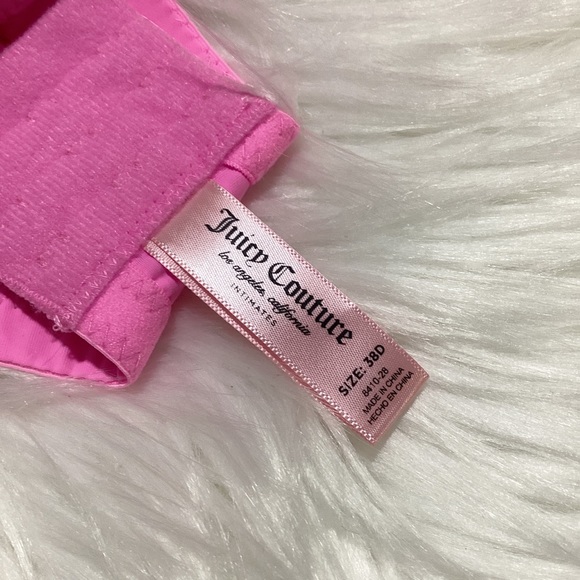 Juicy Couture Women’s Pink Bra 3 Hook & Eye Back Closure Logo Straps T-shirt Bra - Picture 6 of 6